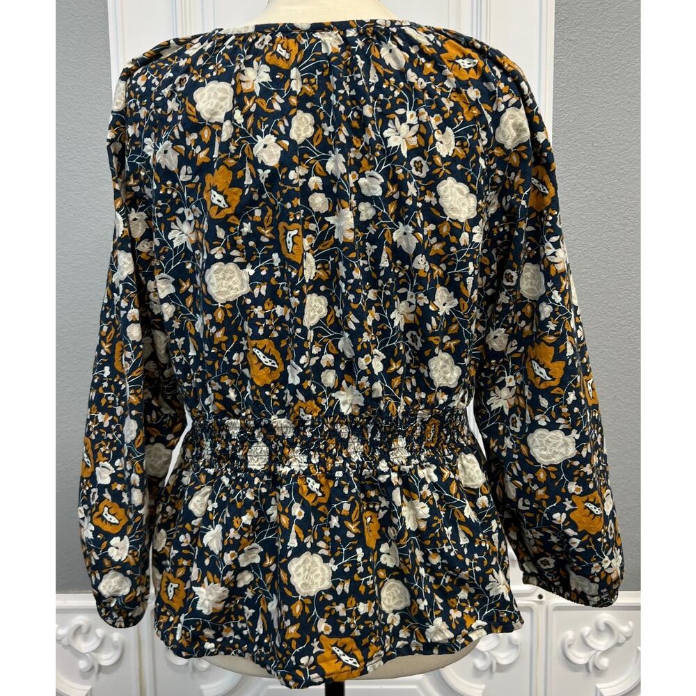 Universal Thread Floral Long-Sleeve Blouse- Women's Medium - Picture 6 of 6
